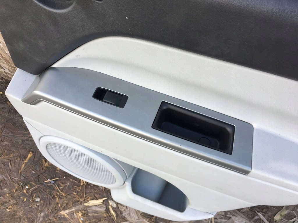 фото №16, Jeep compass 06-16 обшивка двері usa