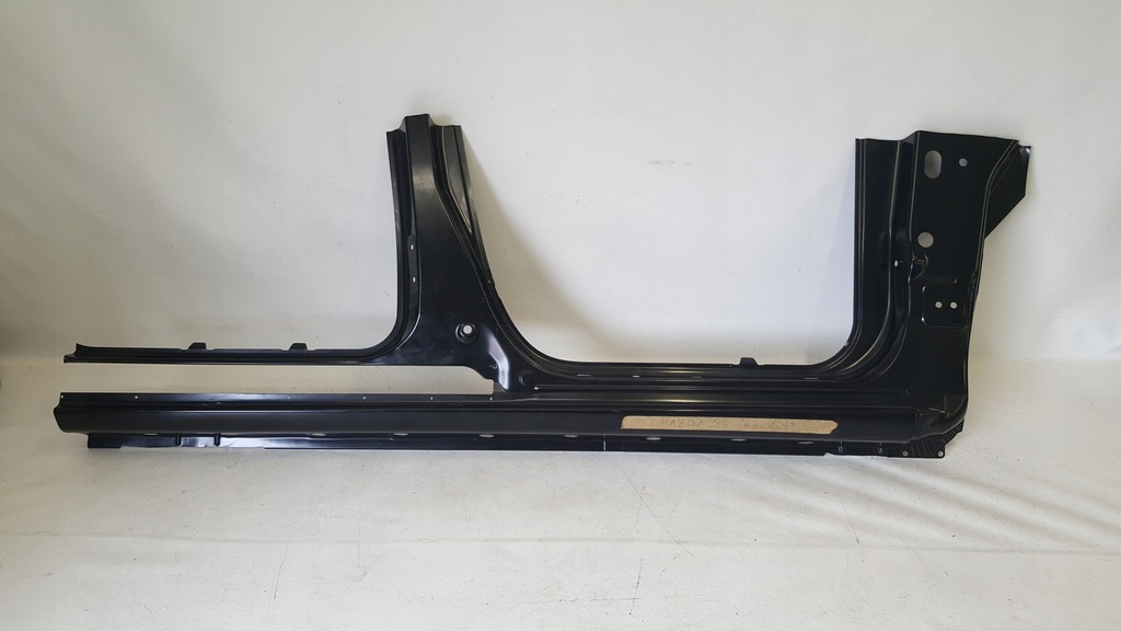 фото №1, Mazda 5 порог металлический правый 2005-2017r