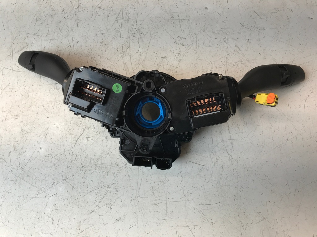 фото №5, Kia carens iv стрічка подушка безпеки перемикачі перемикач підрульовий шлейф