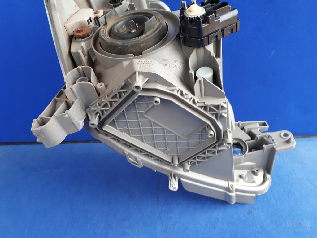 фото №11, Daihatsu sirion 05- subaru justy 07 фара лівий