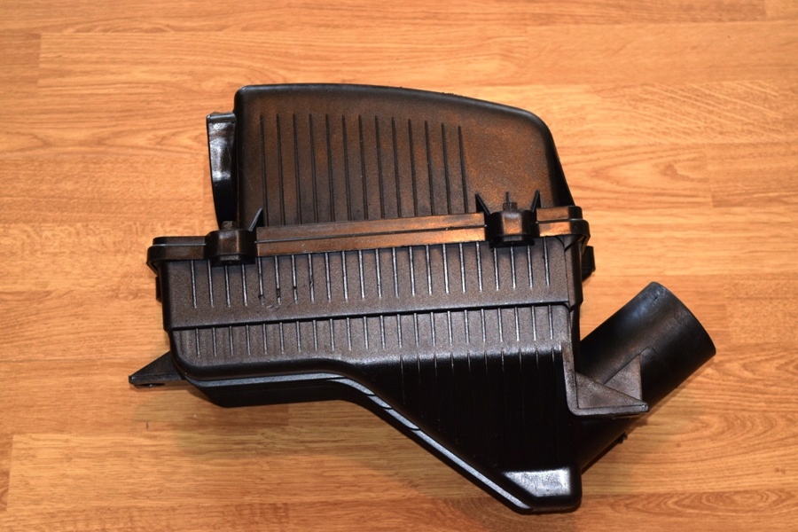 фото №6, Корпус фильтра воздуха kia carnival 2 ii 2.7crdi