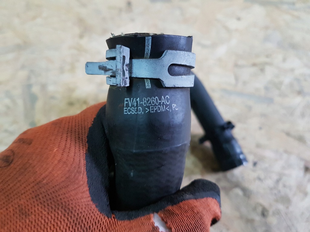 фото №4, Ford kuga mk2 wąż шланг wody fv418260ac