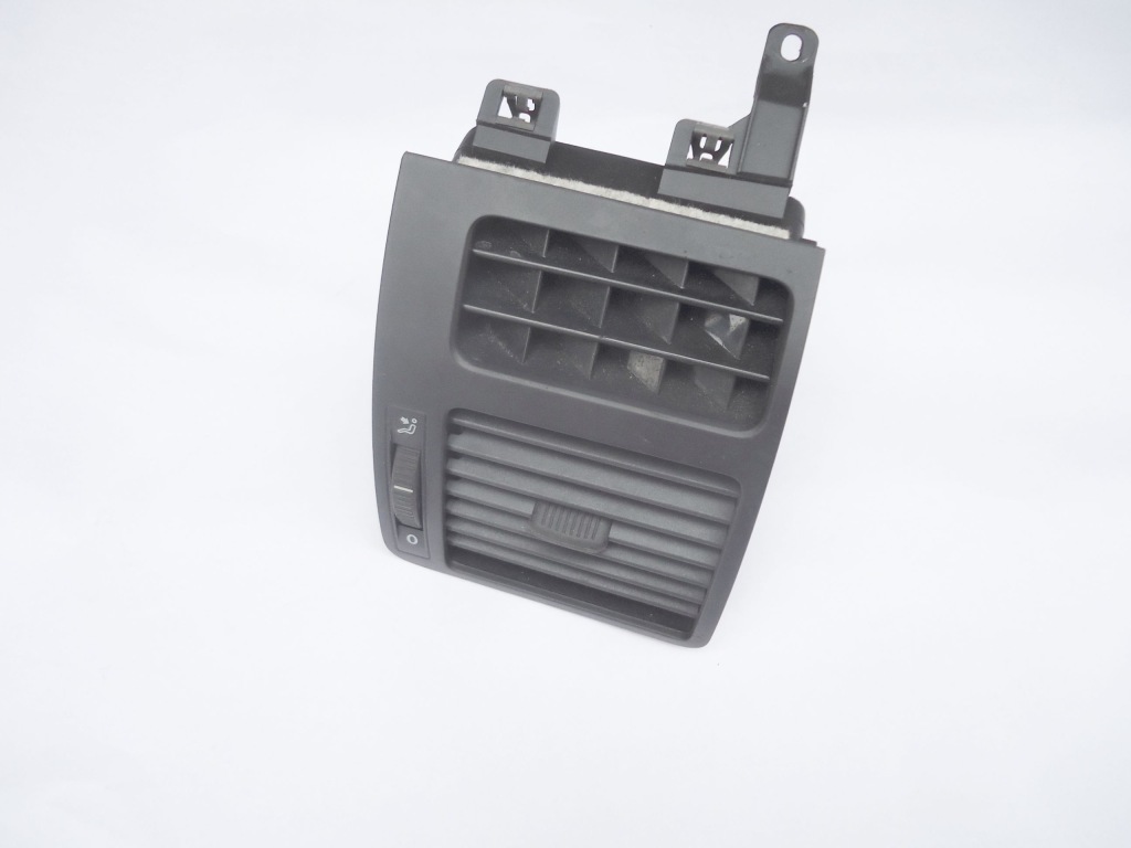 фото №1, Vw touran 2008r решётка обдув