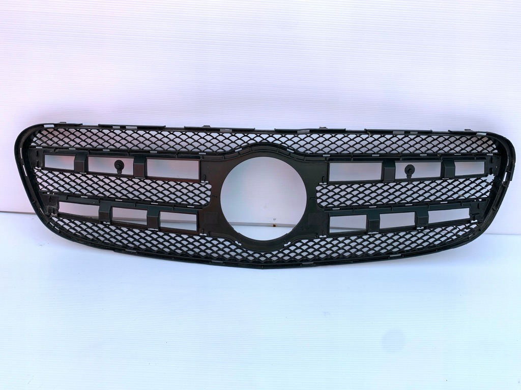 фото №1, Mercedes gla w156 x156 решётка радиатора решётка радиатора бампера 2013-