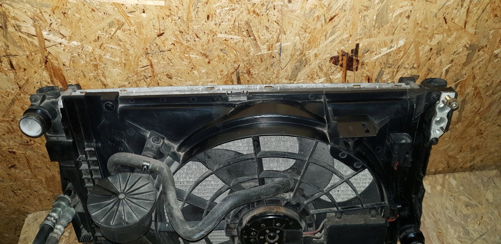 фото №15, Радиатор комплект + вентиляторы bmw e46 2,0d