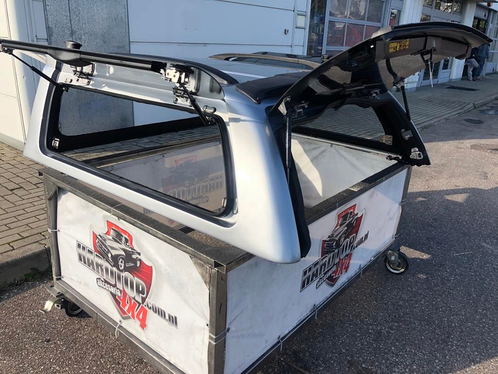 фото №7, Обшивка toyota hilux 2018 carryboy