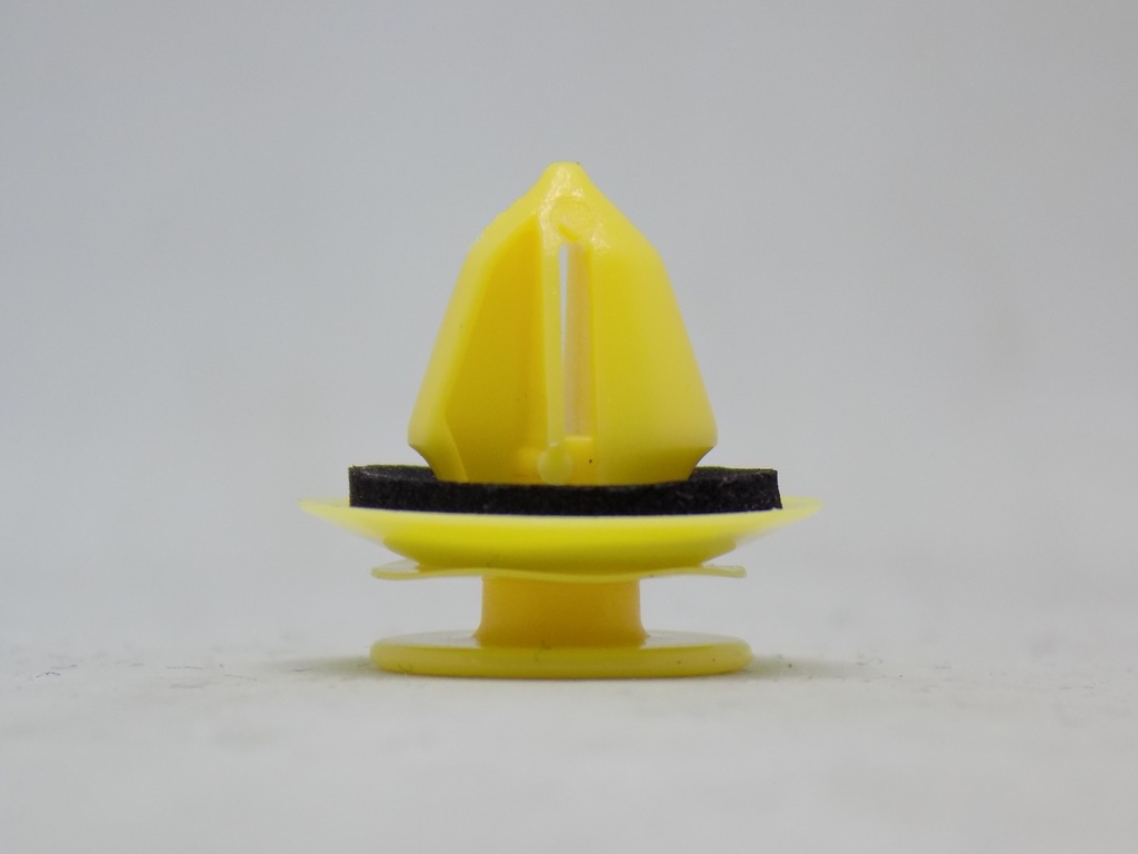 фото №4, Mercedes c117 w212 ml gl r клипса штифт обивка