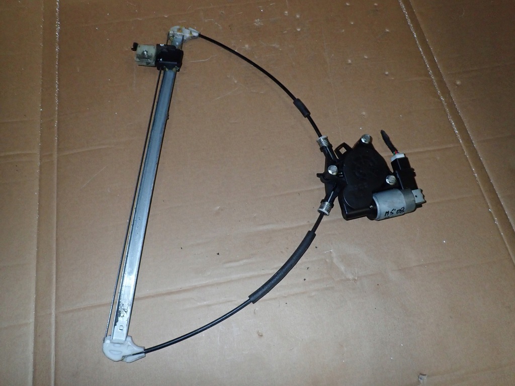 фото №1, Mazda 5 mazda5 05- підйомник скло задній лівий