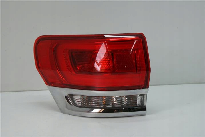 Купити Jeep grand cherokee рестайлінг  13+. ліва фара задній led