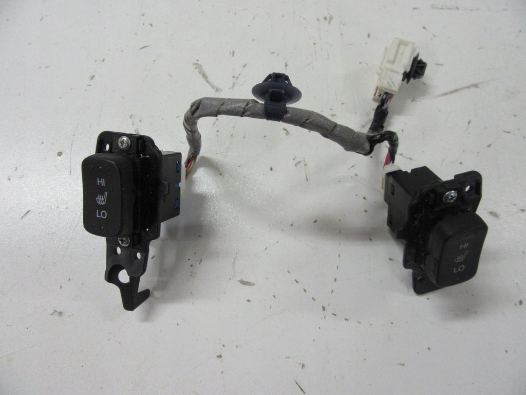 фото №1, Переключатель отопления сидений honda insight ii