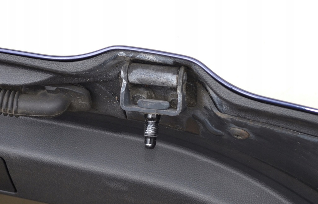 фото №1, Mazda 5 i петля крышки багажника левый задняя