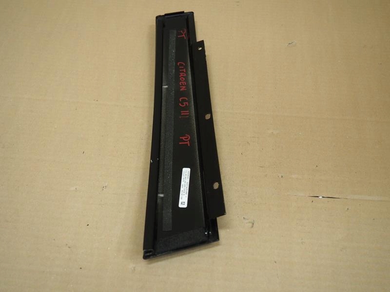 фото №2, Накладка стойка дверь правый задняя citroen c5 iii