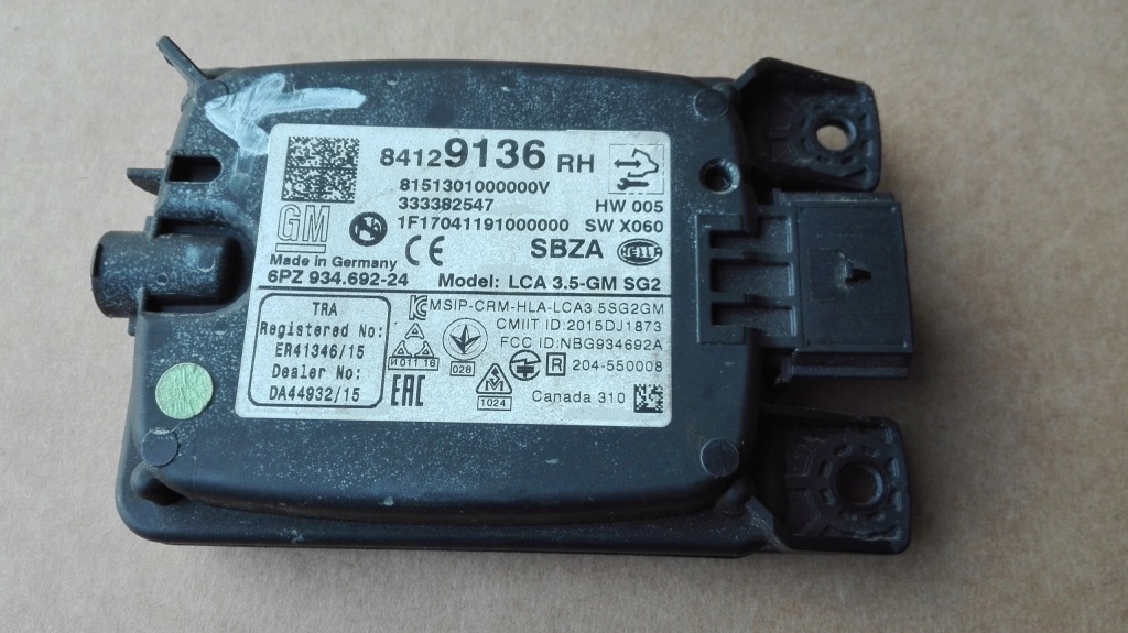 Opel insignia b радар датчик правий задній 84129136 Ціна