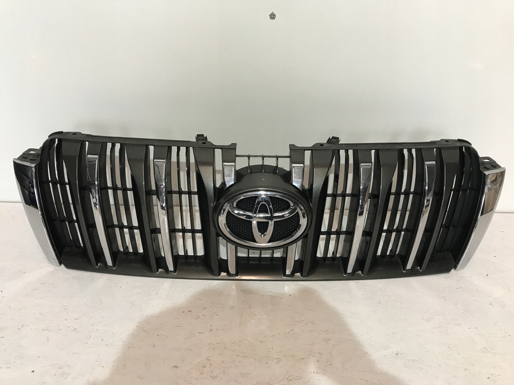 фото №1, Решётка радиатора решётка радиатора toyota land cruiser 2009-