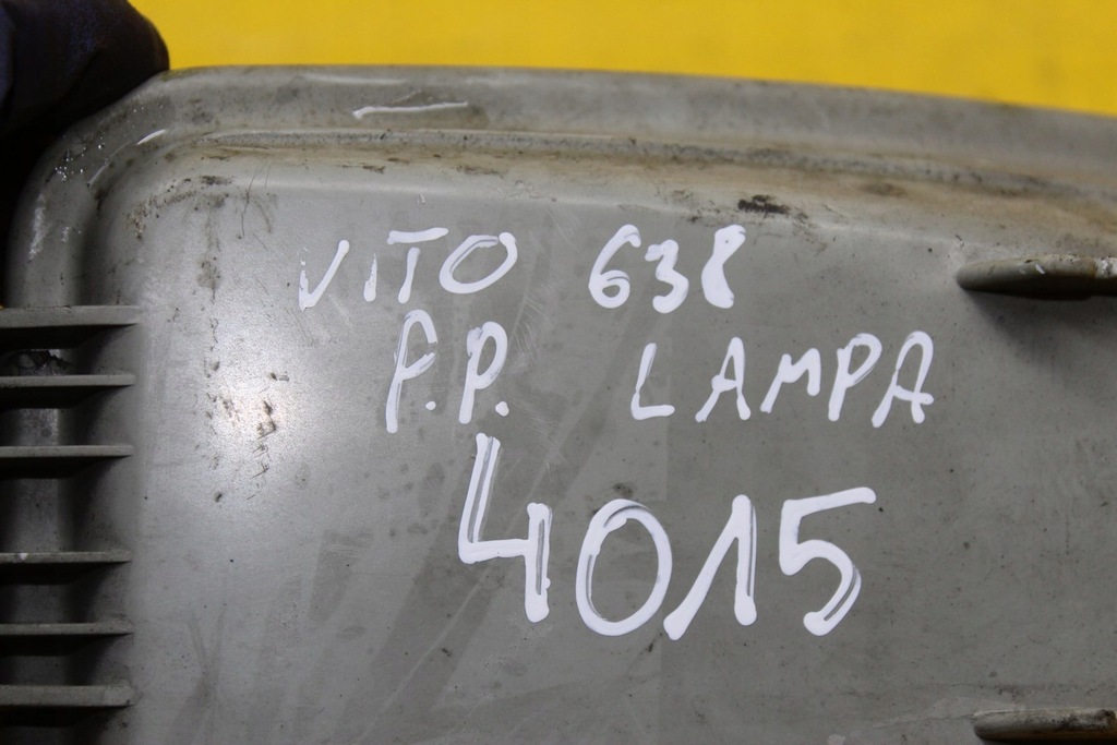 фото №6, Заглушка лампы правый перед vito w638