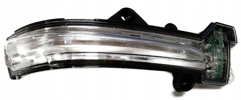 фото №1, Поворотник зеркало suzuki sx4 s-cross правый