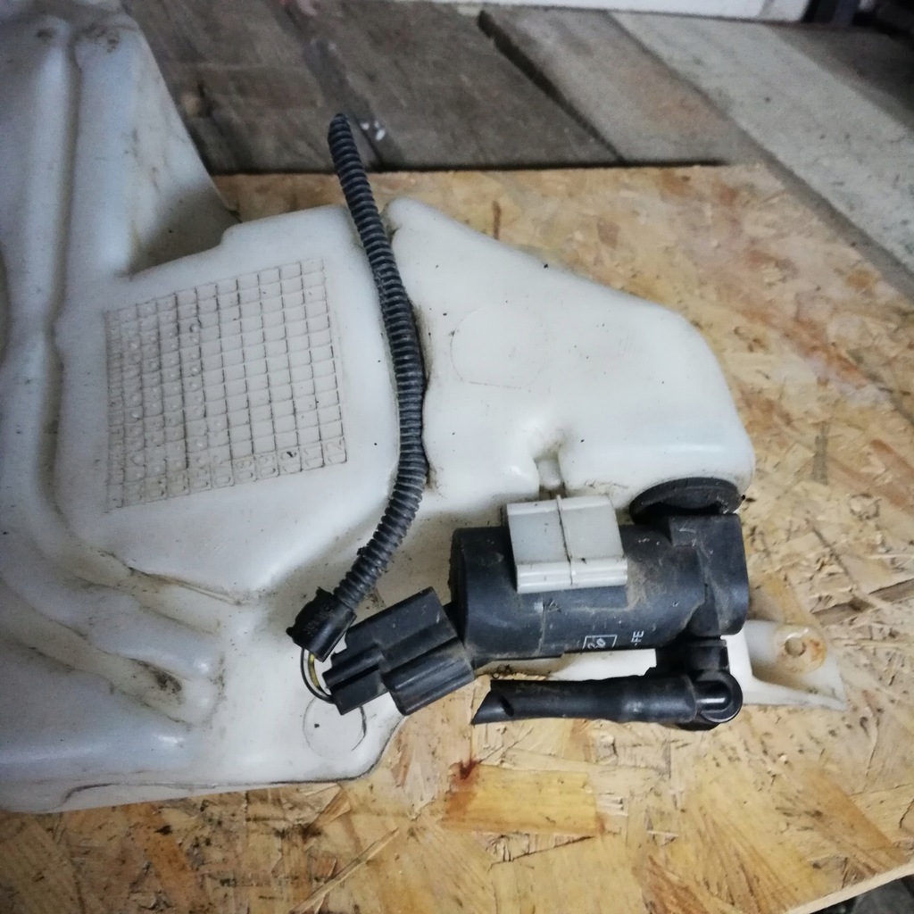 фото №5, Бачок омывателя ford c-max 3m51-13k163 ac