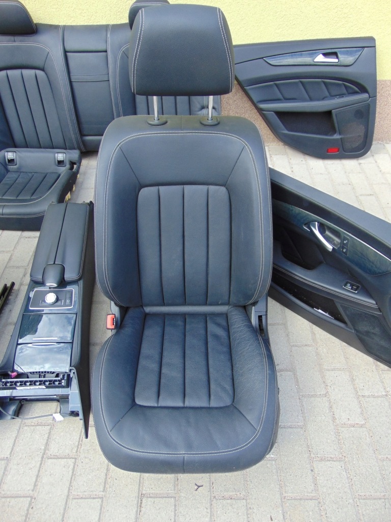 фото №2, Mercedes cls w218 lift сидіння заднє сидіння обшивки amg