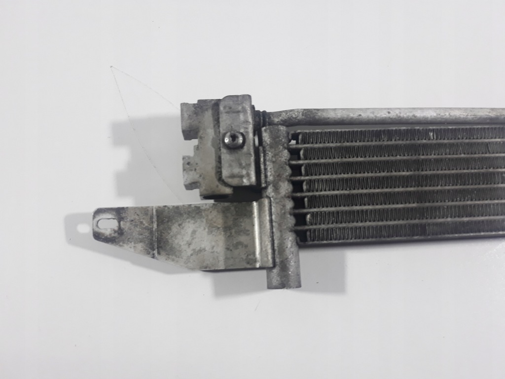 фото №9, Infiniti mercedes 2.2d радіатор радіатор оливи 0005010765