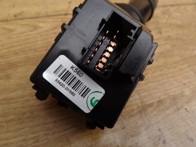 фото №4, Hyundai i30 ii 2015 перемикач двірник правий