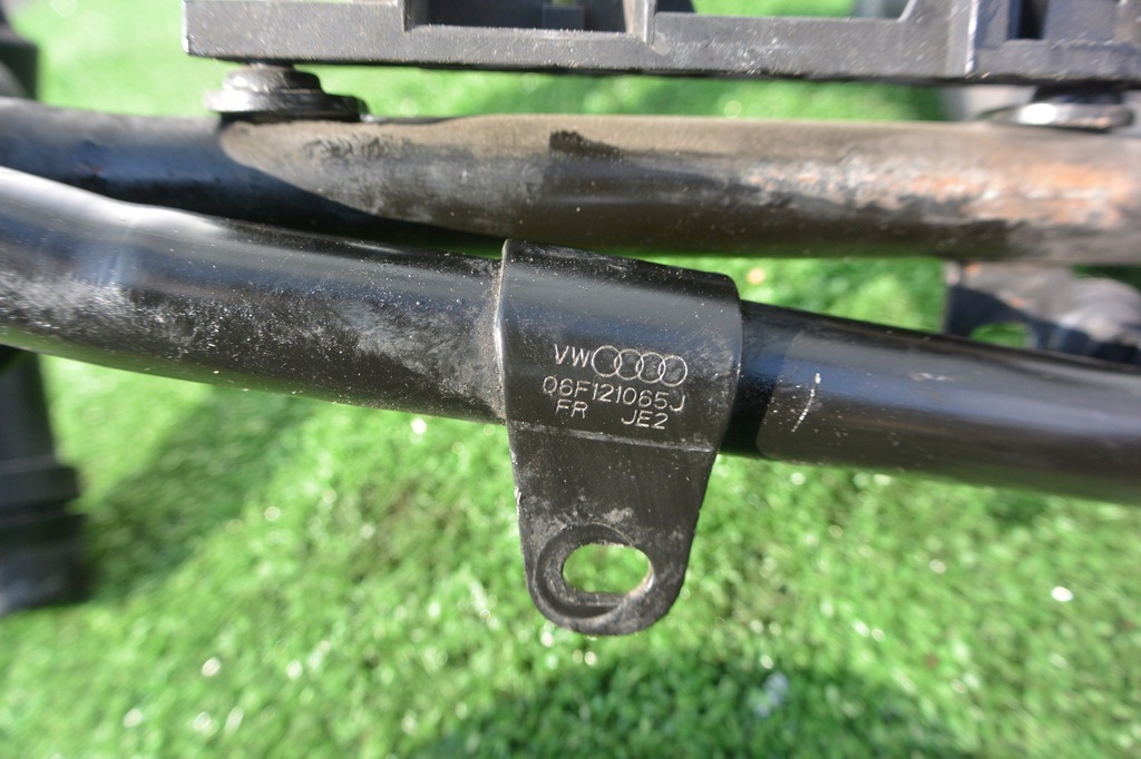 фото №6, Термостат труба wody audi tt 8j 2.0 tfsi bwa vw sea