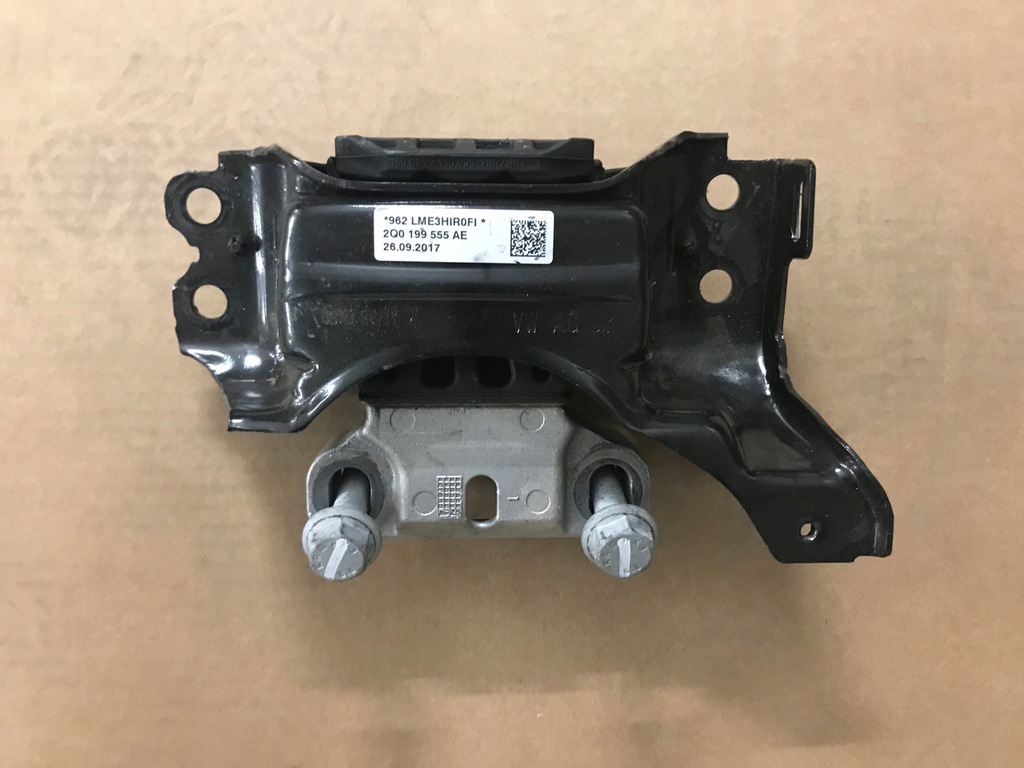 фото №1, Подушка двигуна audi a1 2q0199555ae