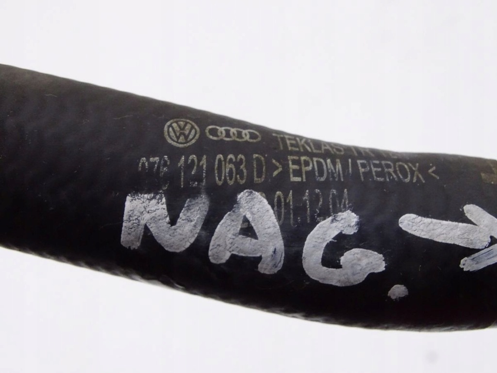 фото №5, Шланг водяной 076121096d vw crafter 2.5 tdi