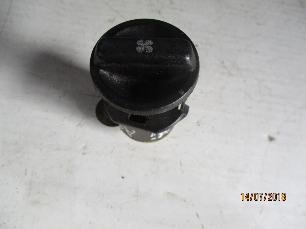 фото №1, 7813/2 вимикач обдув ford fiesta mk3 1988-95r