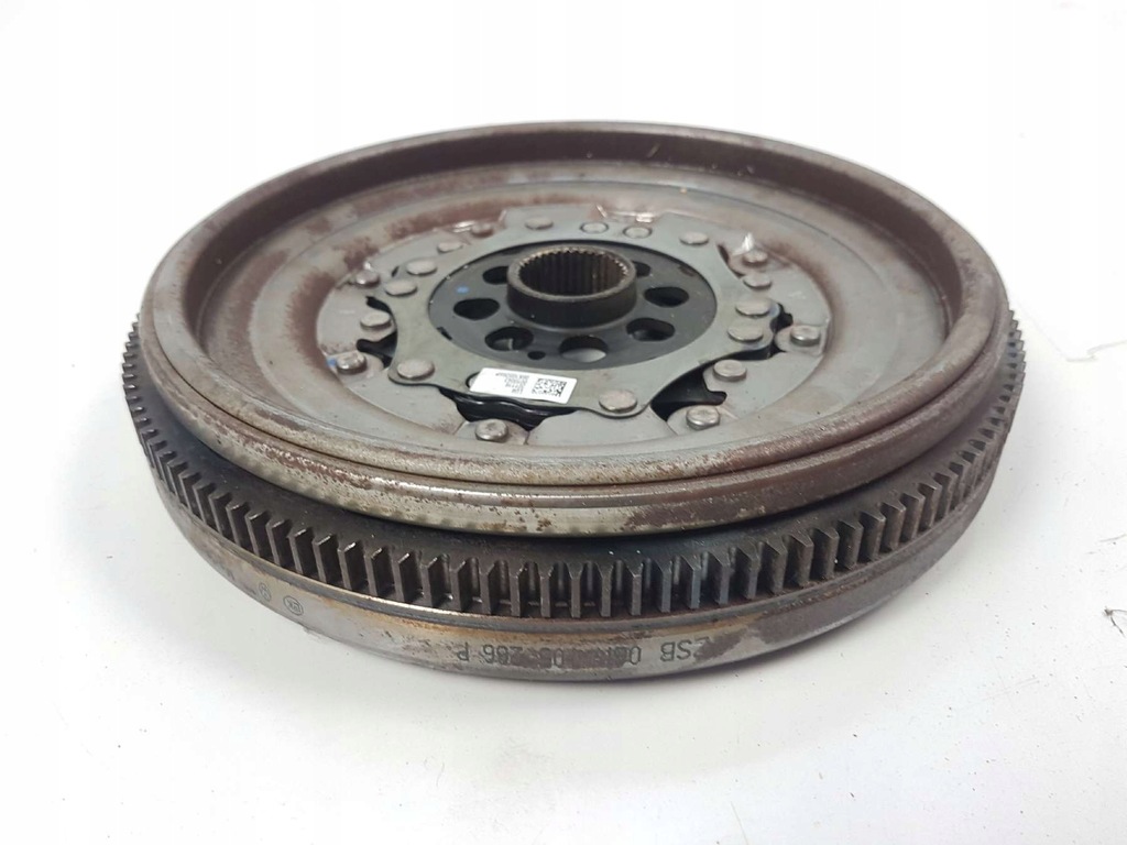 фото №2, Vw arteon 2.0 tdi колесо двомасовий 06k105266p