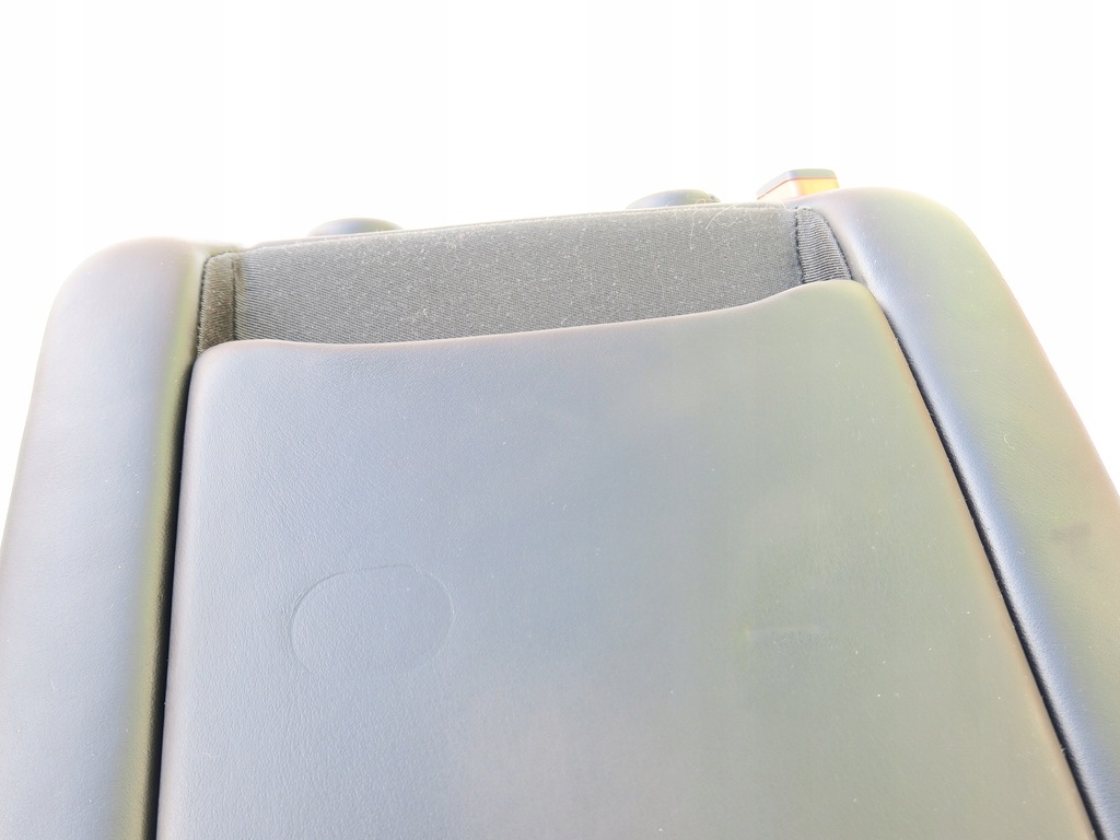 фото №3, Подлокотник 2 ряд audi q7 4l lift