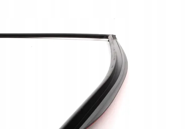 фото №9, Bmw e92 coupe прокладка стекло перед верхний оригинал