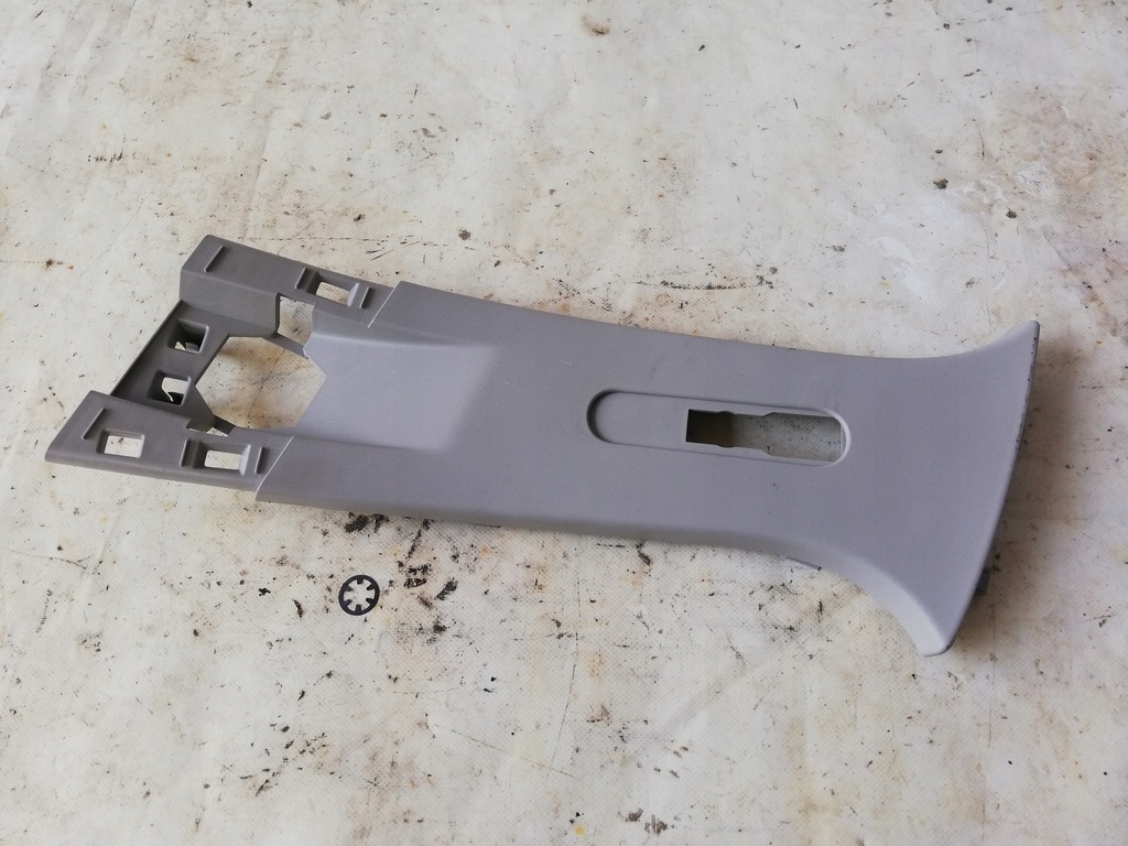 фото №1, Защита стойка среднего правая верхний clio iv