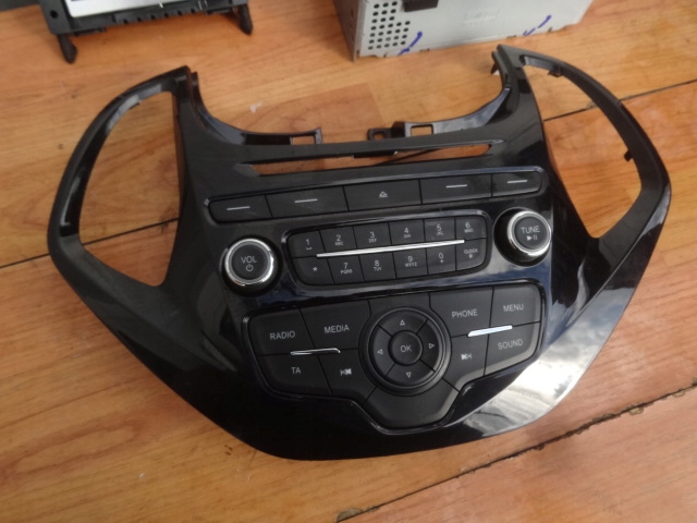 фото №2, Ford ka+ plus 2017 радио cd панель europa оригинал