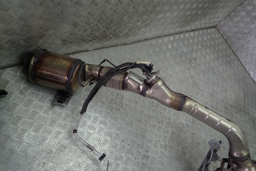 Mercedes slc w172 250d вихлоп каталізатор dpf Ціна