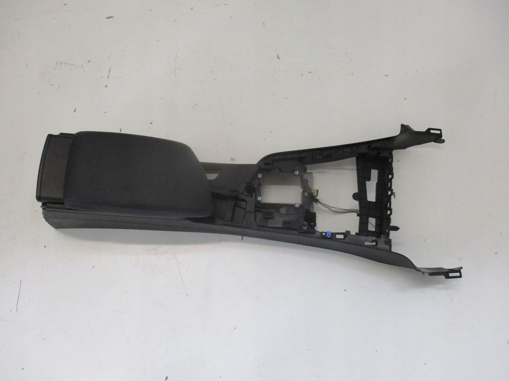 фото №1, Підлокітник тунель bmw 3 e90 lift