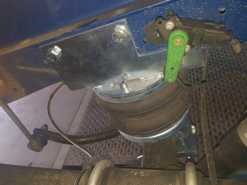 фото №11, Набір подушок crafter 2018 привід перед