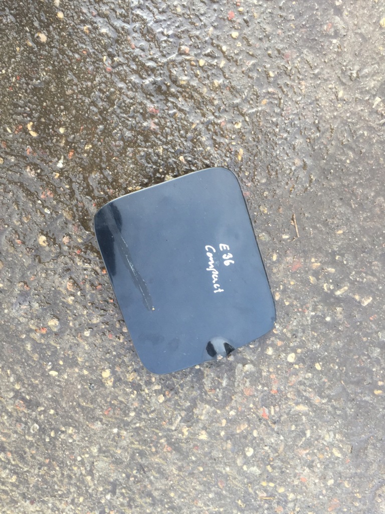 фото №1, Bmw e36 кришка заливної пального compact