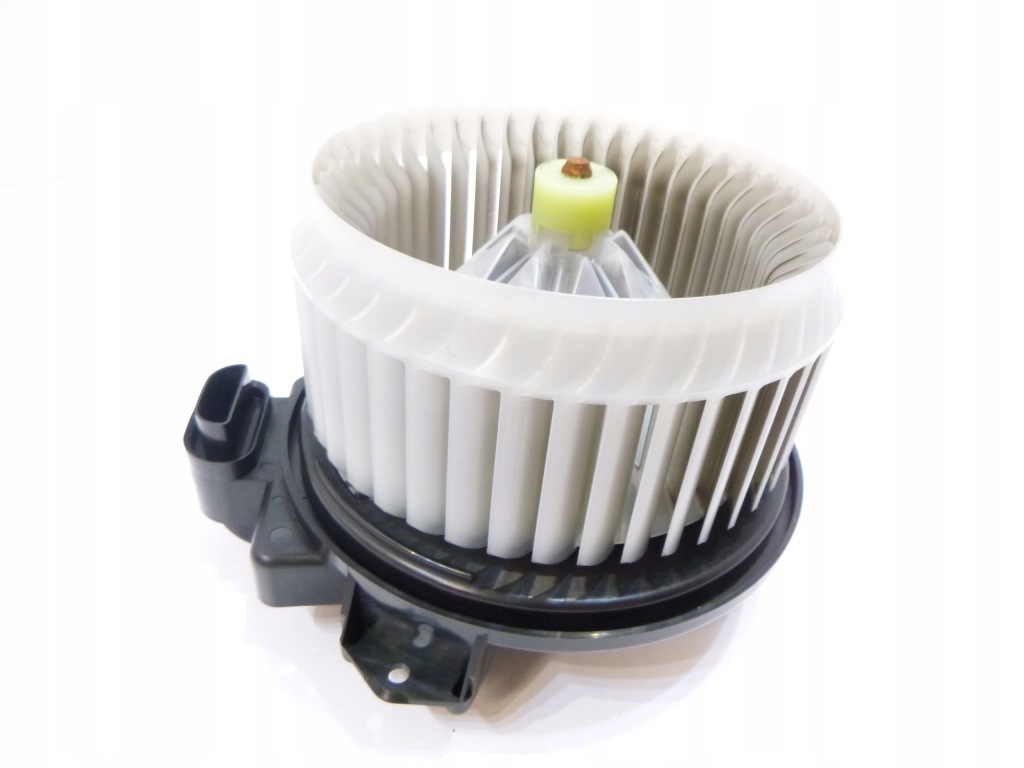 фото №3, Вентилятор воздуходувка klimatr toyota yaris ii 06- uk