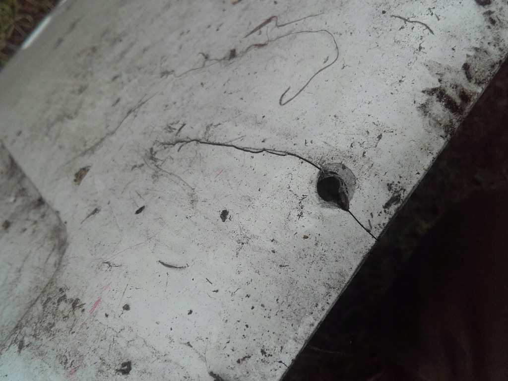 фото №8, Левая ветровик, защита межосевая iveco stralis