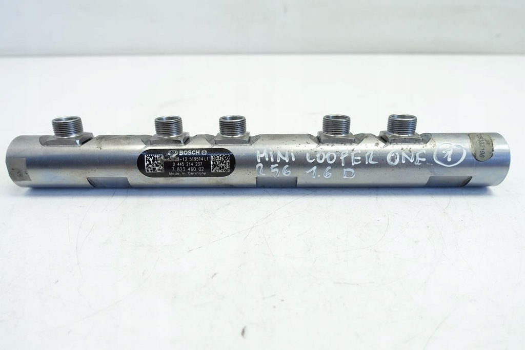 фото №1, Mini cooper r56 1.6 d молдинг упорскування пального