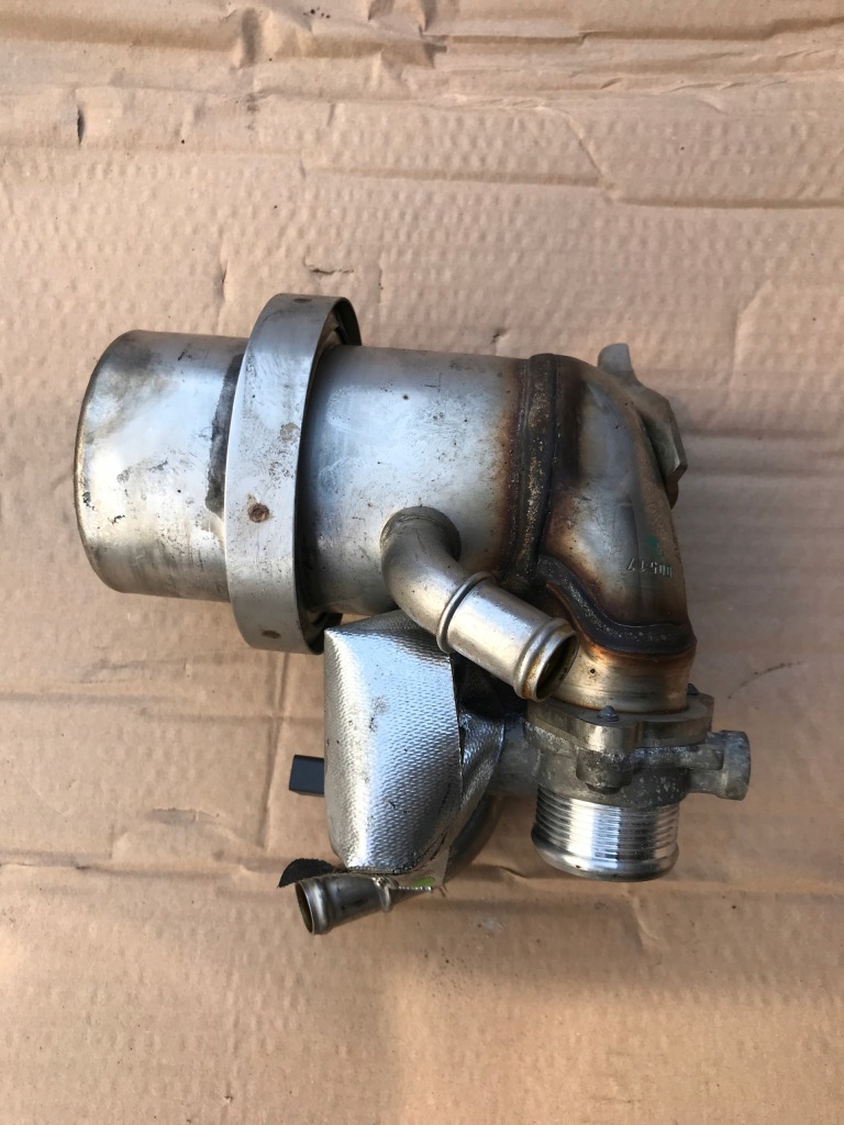 фото №1, Радиатор выхлопных газов дроссельная заслонка egr vw passat b8 3g