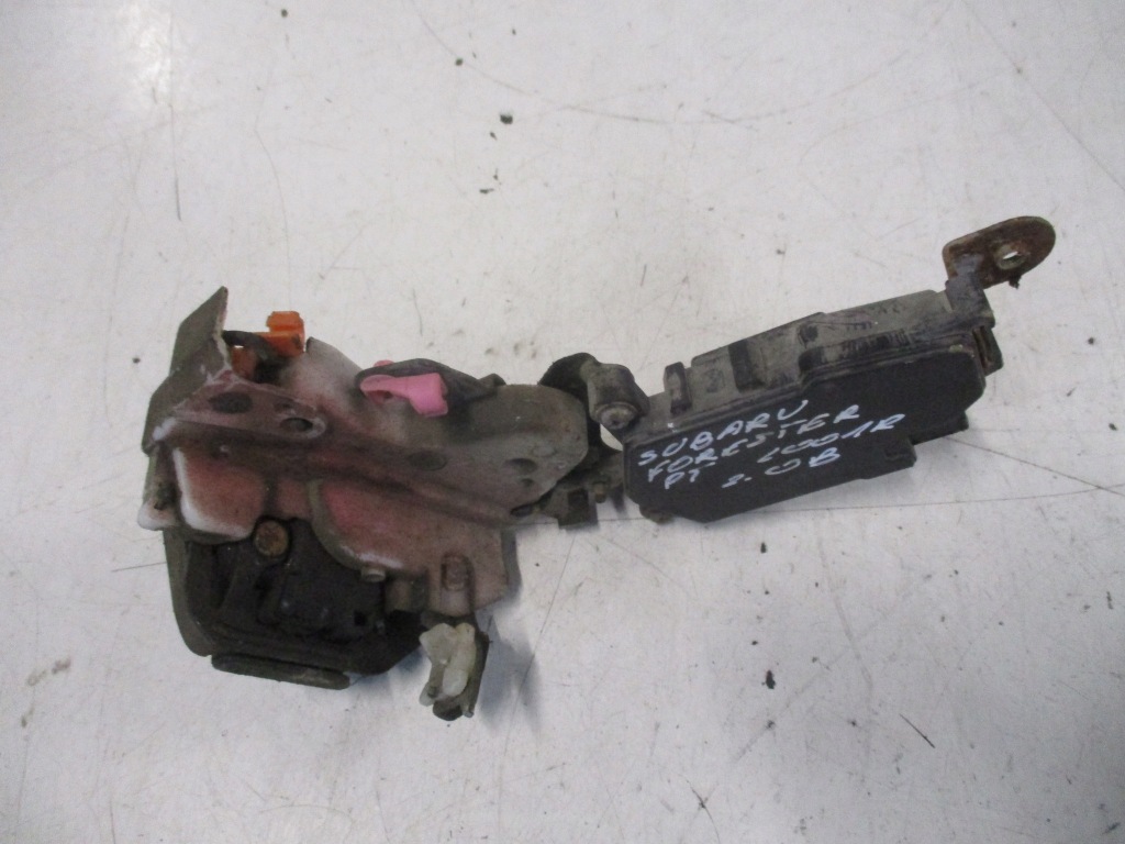 фото №3, Замок дверь задний правый subaru forester 5d 2001r