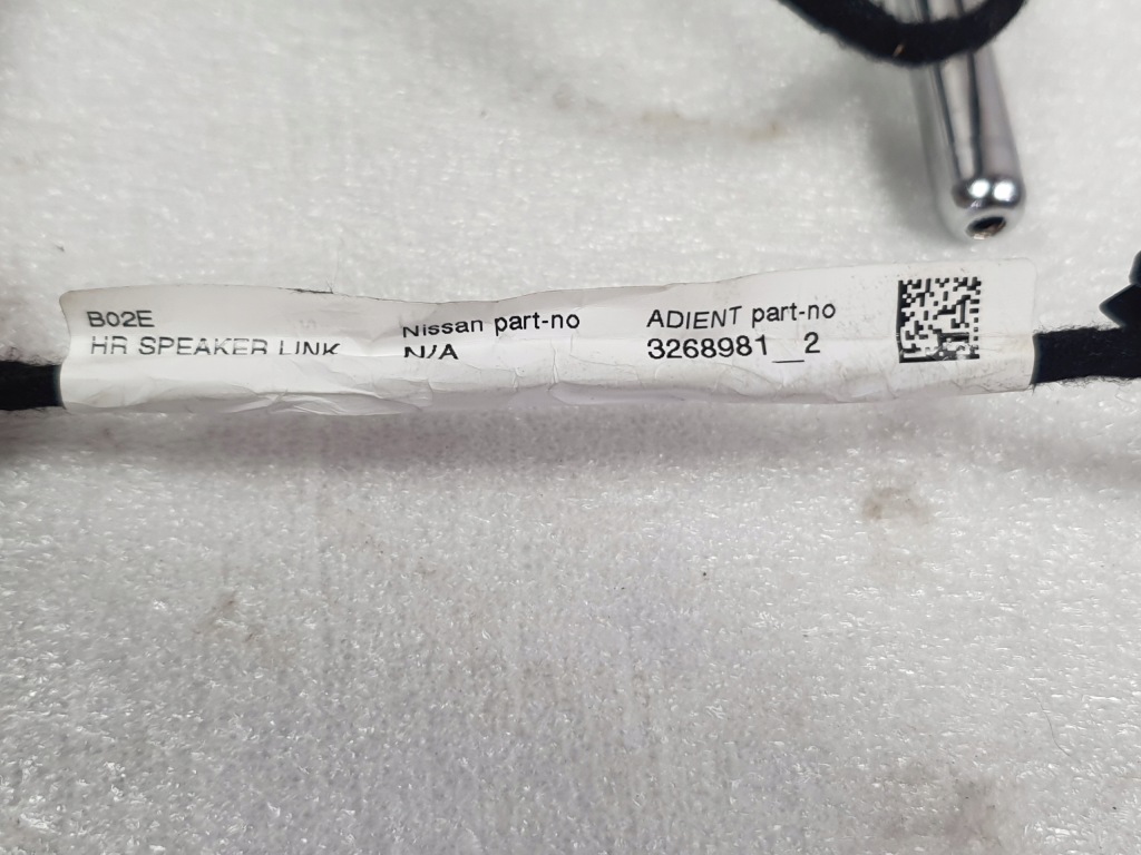 фото №13, Підголівник bose nissan juke micra v k14 86400 5fb2a