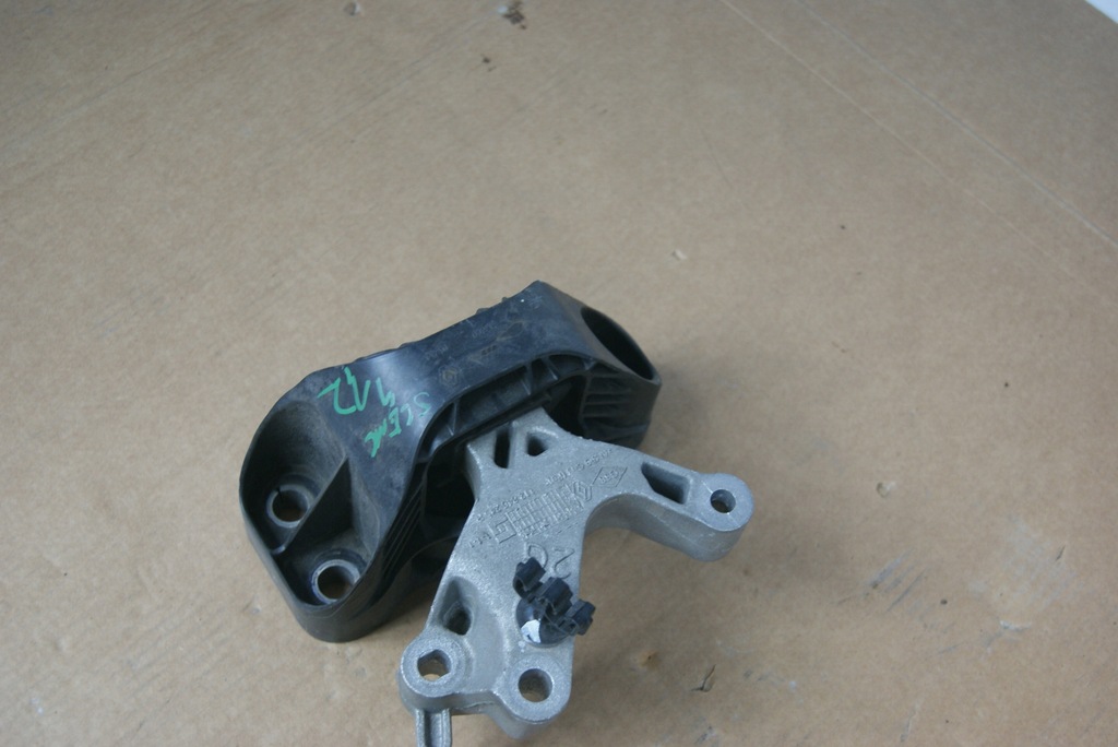 фото №1, Кронштейн подушка двигуна 1.2 tce scenic iv