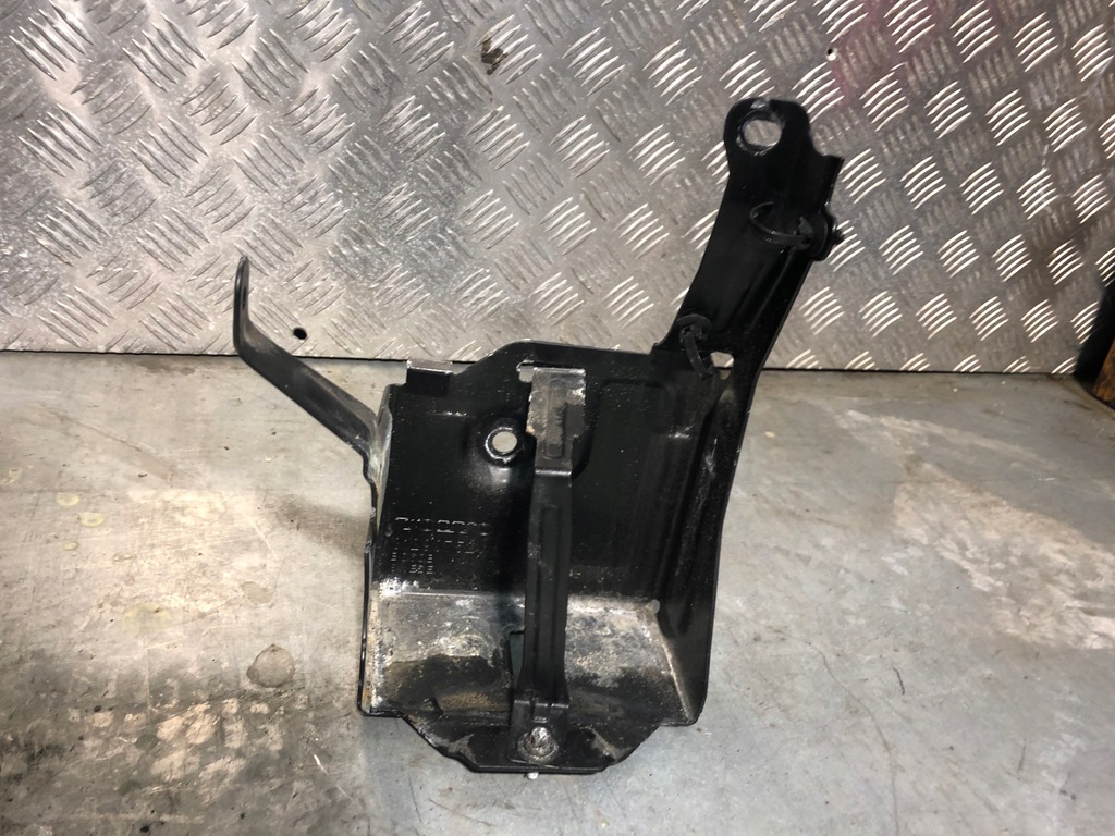 фото №13, Volvo v40 2 ii корпус акумулятор основа захист 31290752