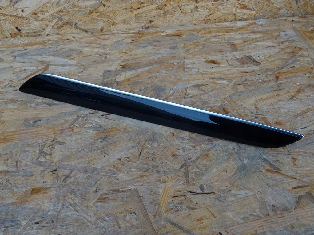 фото №1, Audi q3 8u молдинг двері ліва перед передня s-line black piano 8u0867409g