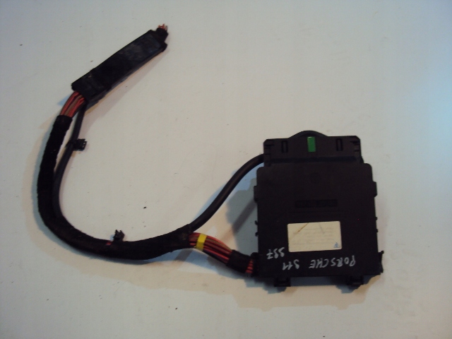 фото №1, Коробка предохранителей porsche 911 997 99761030700