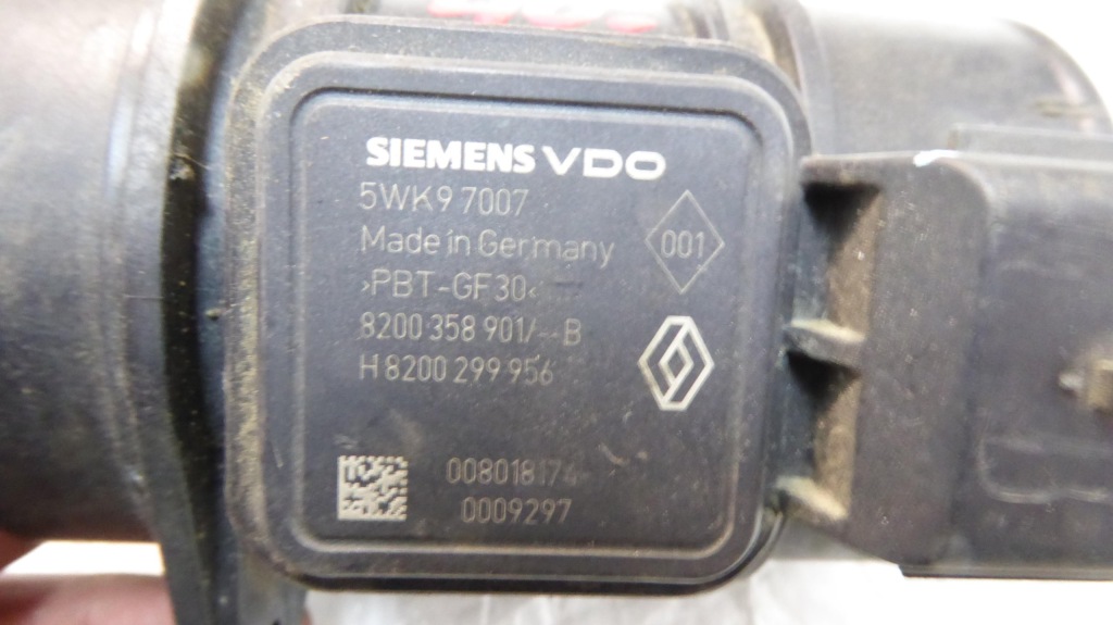 Расходомер renault clio 3 3 1.5 dci 5wk97007 8200358901-b 8200299956 Доставка