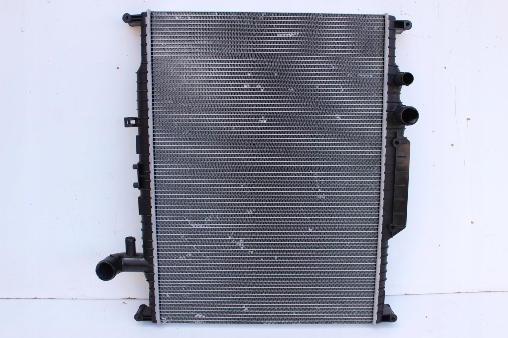 фото №1, Радиатор wody land rover discovery iv 10 -