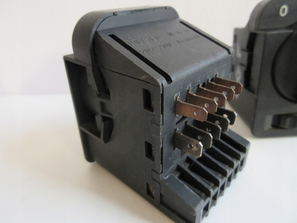 фото №10, Выключатель света opel corsa calibra 2059 90213283